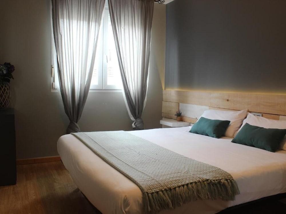 Hotel Alda Estacion ヴィーゴ エクステリア 写真